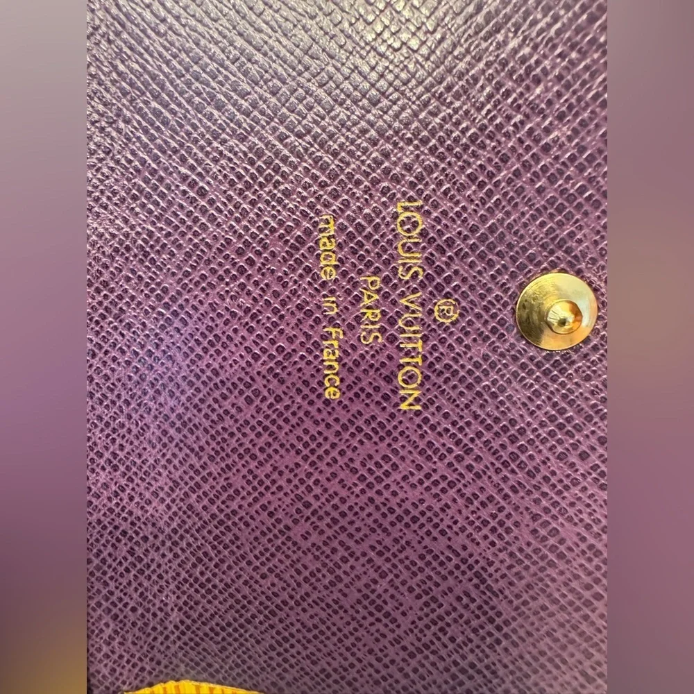 Vintage Louis Vuitton Elise Epi Wallet